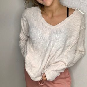 Oversized cream sweater 🤍